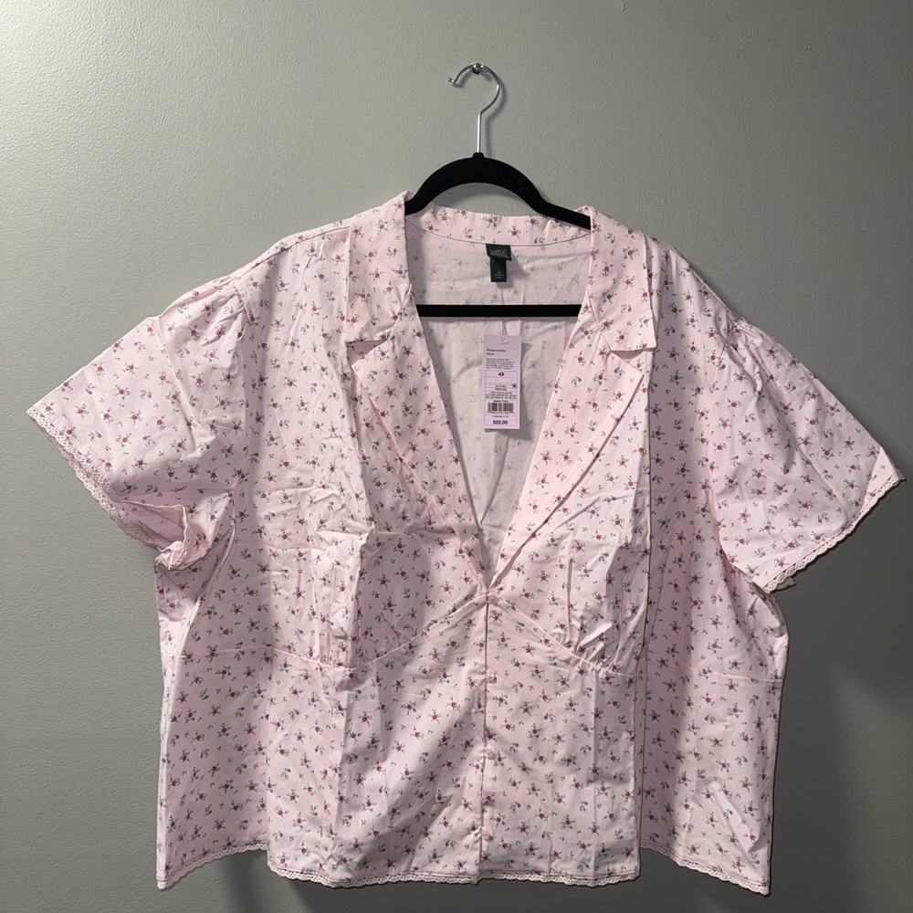 4x Wild Fable Light Pink Floral Button-Up Crop Top